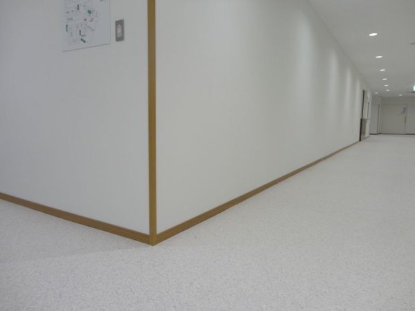 SB型コーナーガード 20×20×3　施工写真